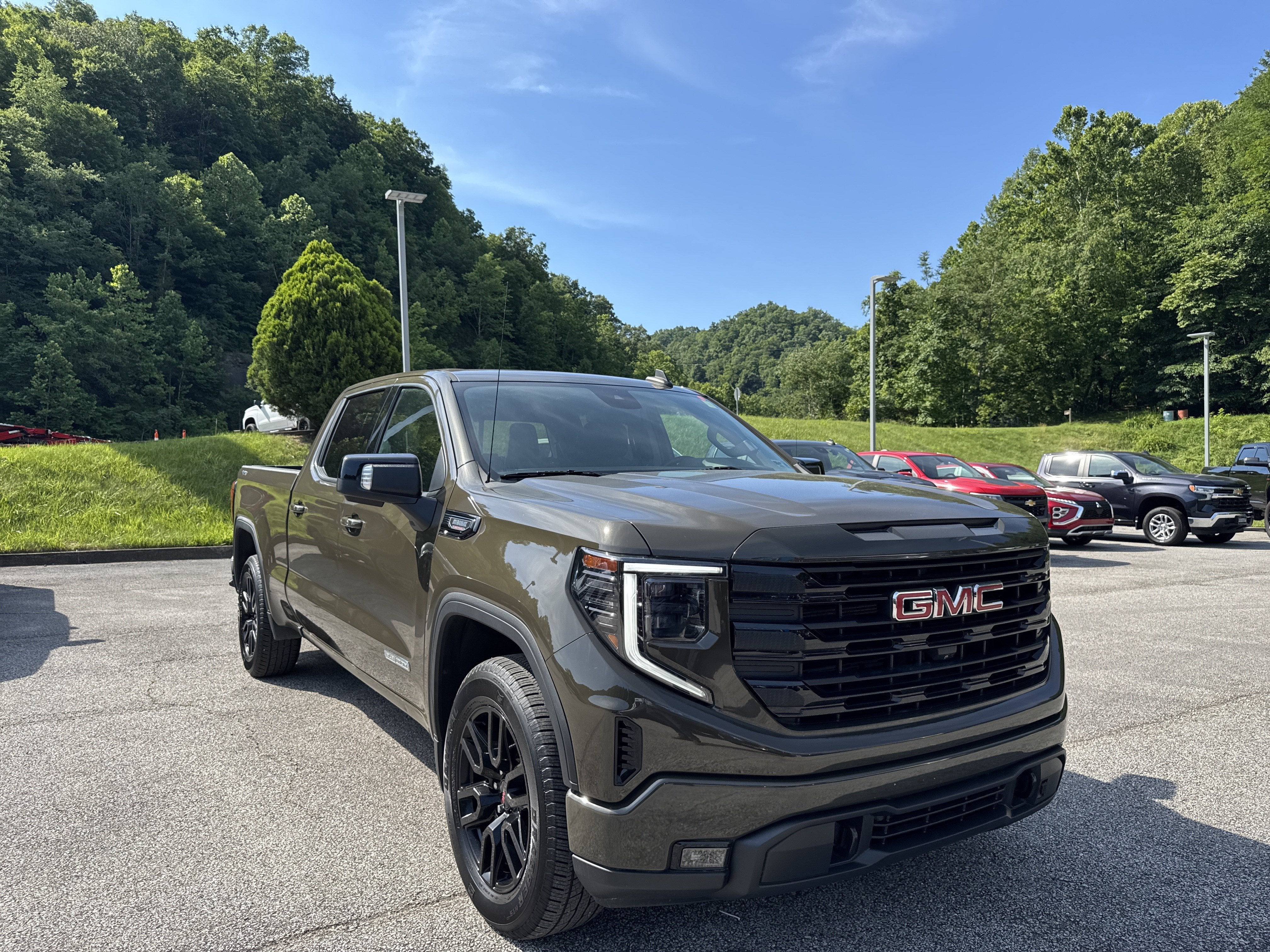 2023 GMC Sierra 1500 — rear three-quarter view